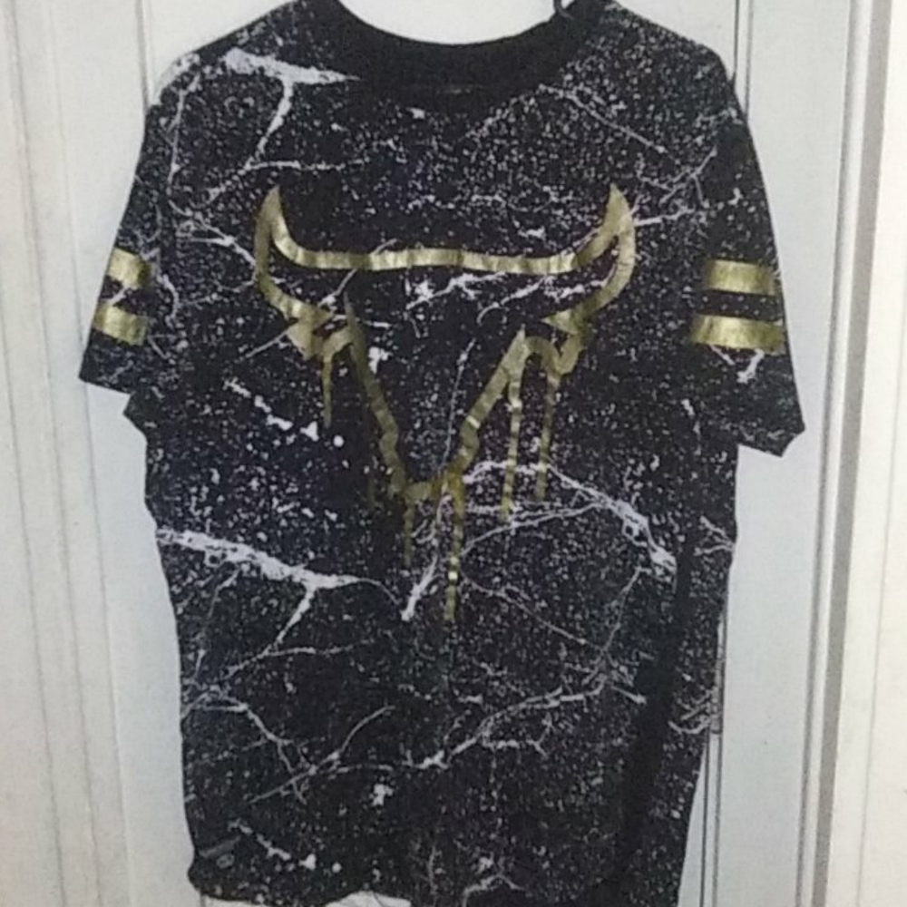Switch XL Golden Bull Tee